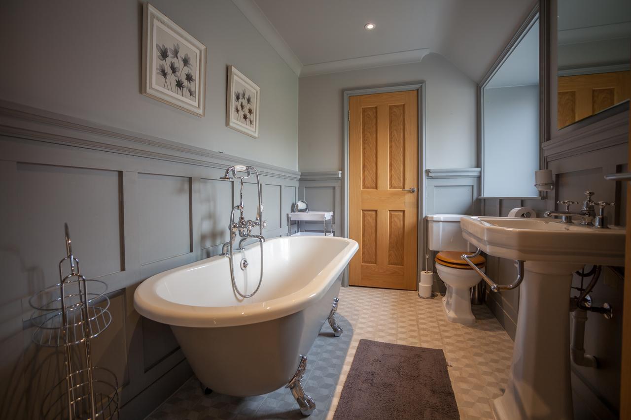 Ludlow - Linnet House - Well Presented Townhouse With Parking - Perfect Location For Exploring On Foot, Sleeps Up To 8 Guests - Hosted By Rentmyhouse Eksteriør billede